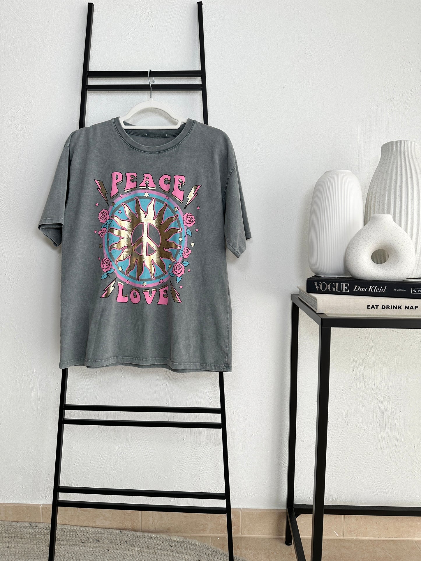 T-Shirt Peace Love - Grau